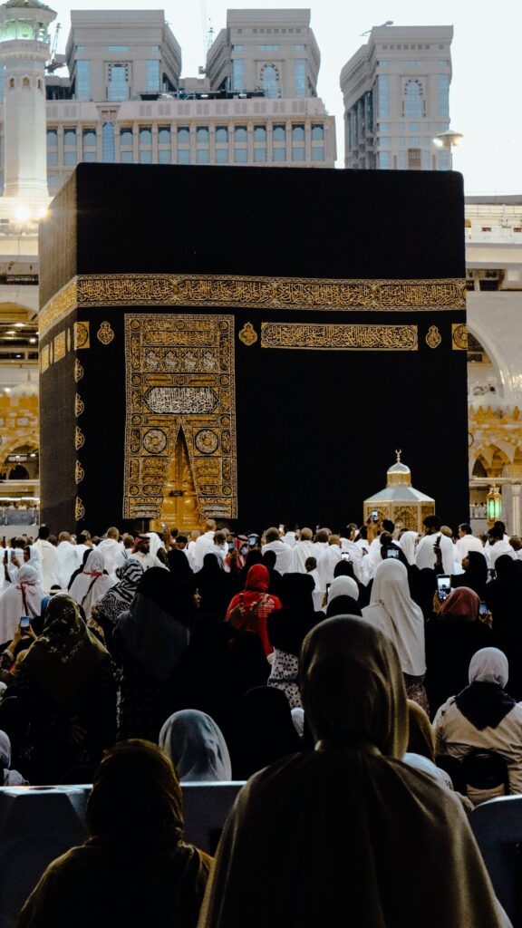 Can You Touch Kaaba During Tawaf?