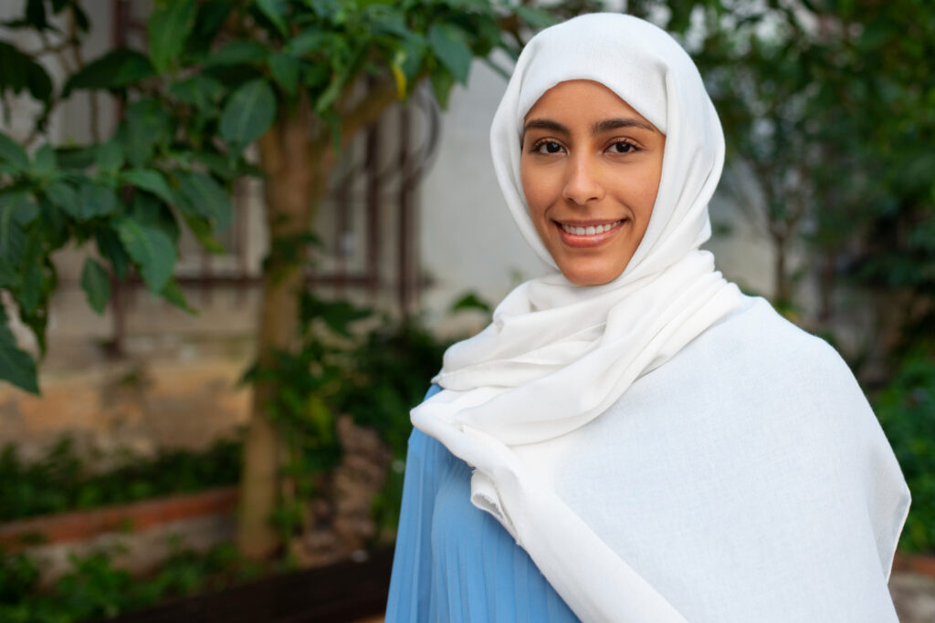 Ladies Ihram Scarf: A Perfect Blend of Modesty and Elegance